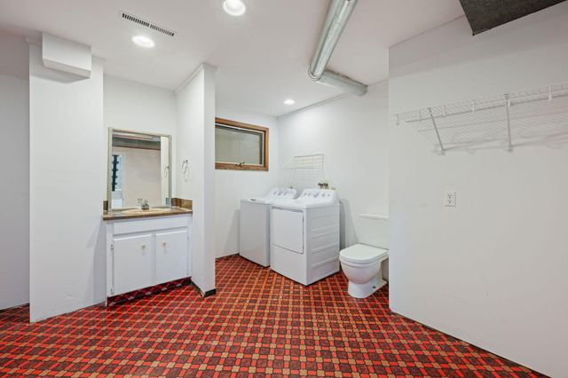 309 WILDWOOD Road, Council Bluffs, IA 51503