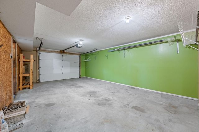 309 WILDWOOD Road, Council Bluffs, IA 51503