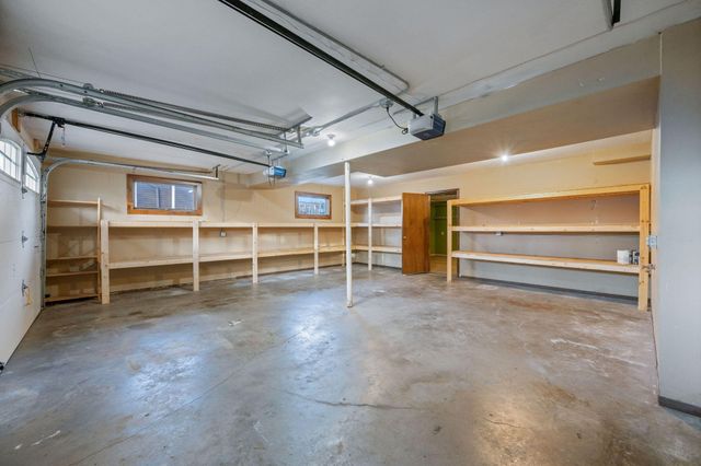 309 WILDWOOD Road, Council Bluffs, IA 51503