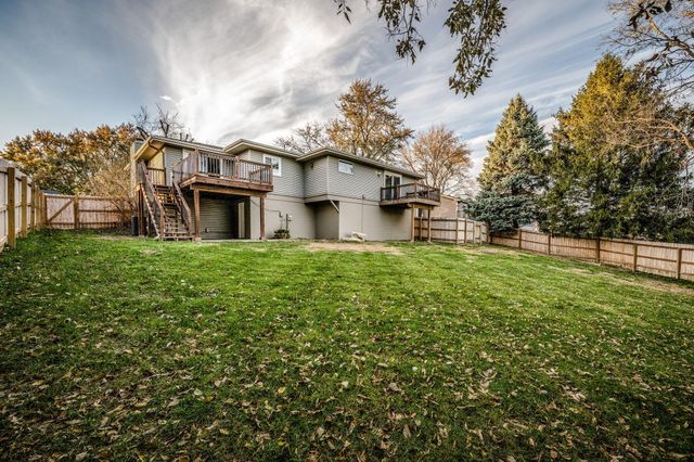 309 WILDWOOD Road, Council Bluffs, IA 51503