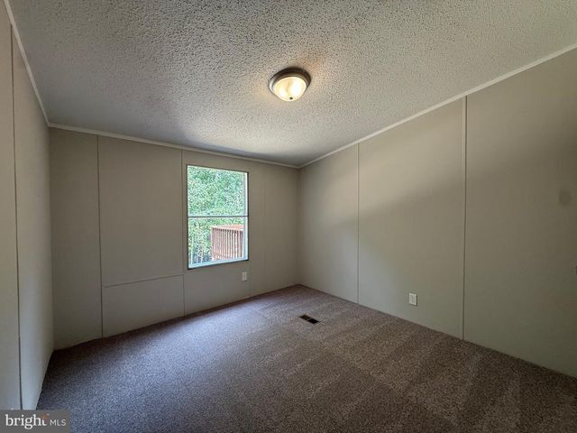 34112 INDIANTOWN RD, Locust Grove, VA 22508