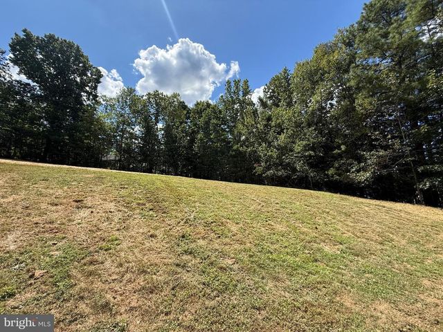 34112 INDIANTOWN RD, Locust Grove, VA 22508