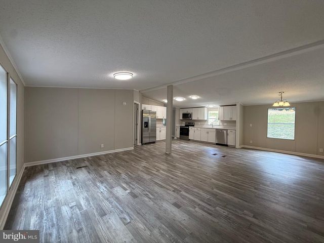 34112 INDIANTOWN RD, Locust Grove, VA 22508