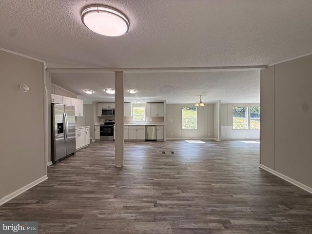 34112 INDIANTOWN RD, Locust Grove, VA 22508