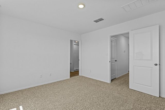 306 Santo Domingo RD, Bastrop, TX 78602