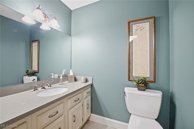 11635 Twin Mills Lane, Chardon, OH 44024