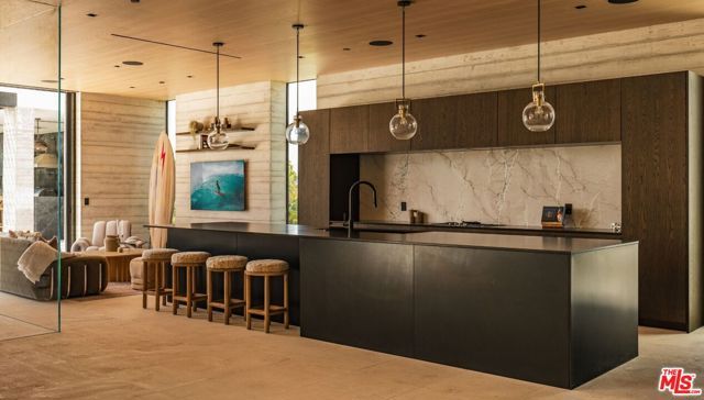 6889 Dume Drive, Malibu, CA 90265