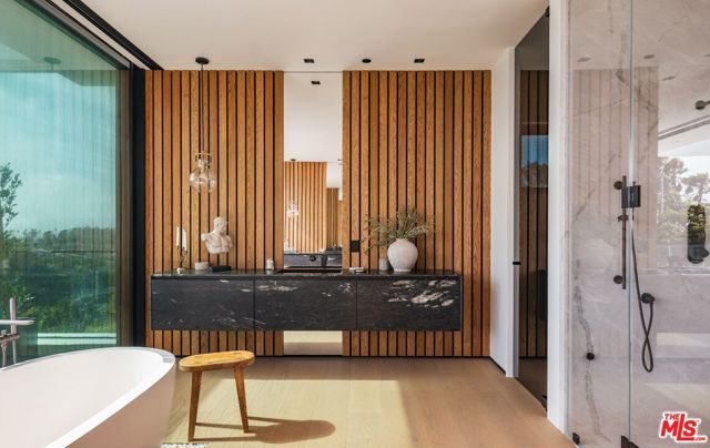 6889 Dume Drive, Malibu, CA 90265