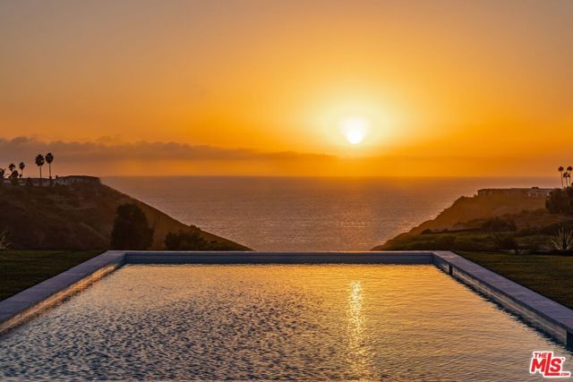 6889 Dume Drive, Malibu, CA 90265