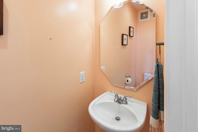 22683 SETTLERS TRAIL TER, Brambleton, VA 20148