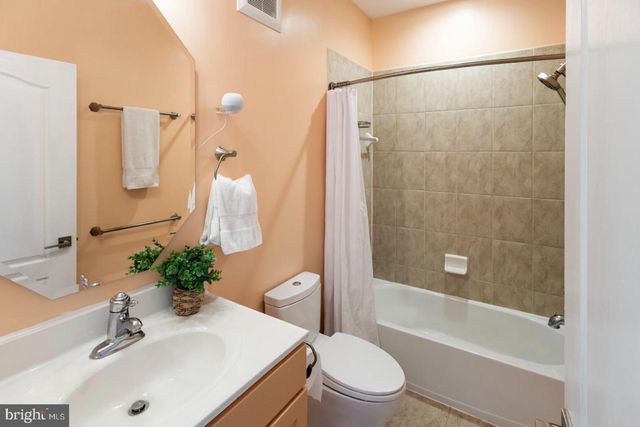 22683 SETTLERS TRAIL TER, Brambleton, VA 20148