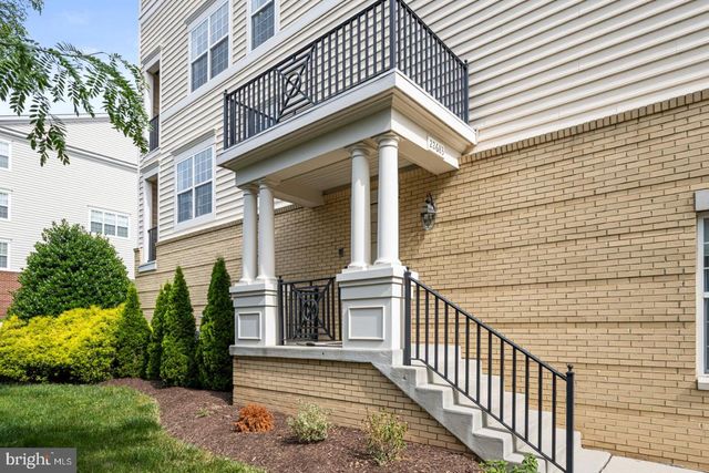 22683 SETTLERS TRAIL TER, Brambleton, VA 20148