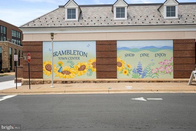 22683 SETTLERS TRAIL TER, Brambleton, VA 20148