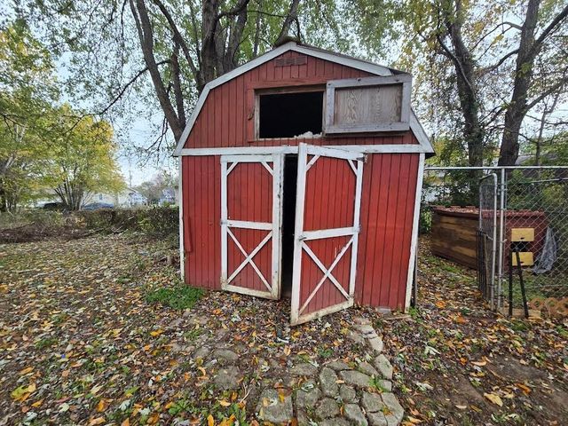 414 Pacific Ave, Oak Grove, KY 42262