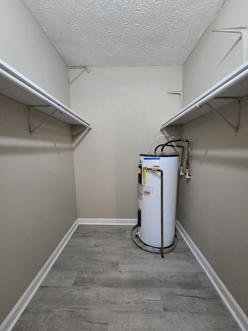 414 Pacific Ave, Oak Grove, KY 42262