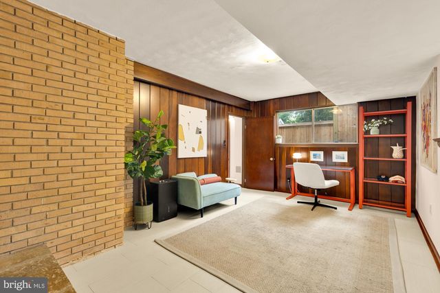 1840 PRIMROSE RD NW, Washington, DC 20012