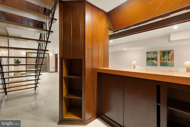 1840 PRIMROSE RD NW, Washington, DC 20012