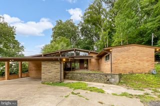 1840 PRIMROSE RD NW, Washington, DC 20012