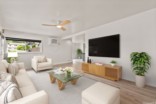 2118 Makanani Drive, Honolulu, HI 96817