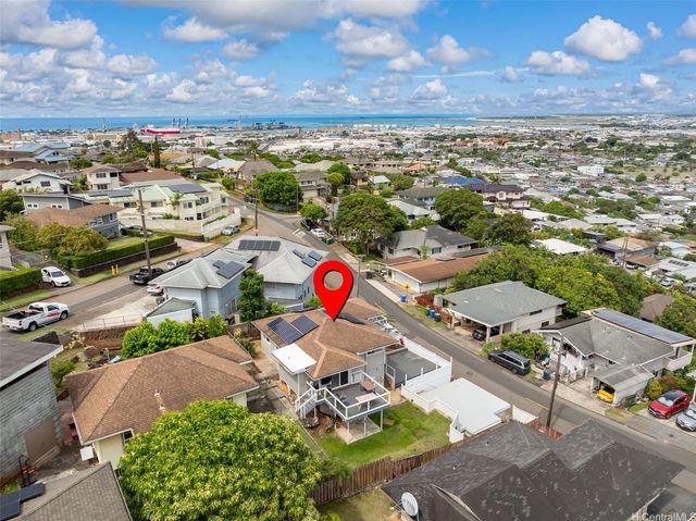 2118 Makanani Drive, Honolulu, HI 96817