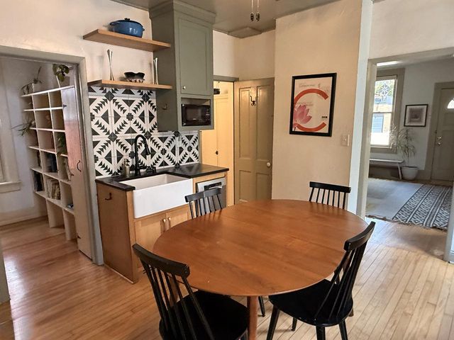 2615 Delaware AVENUE, Milwaukee, WI 53207
