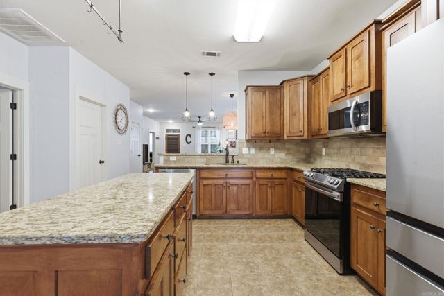 133 Prospect Park Drive, Bryant, AR 72022