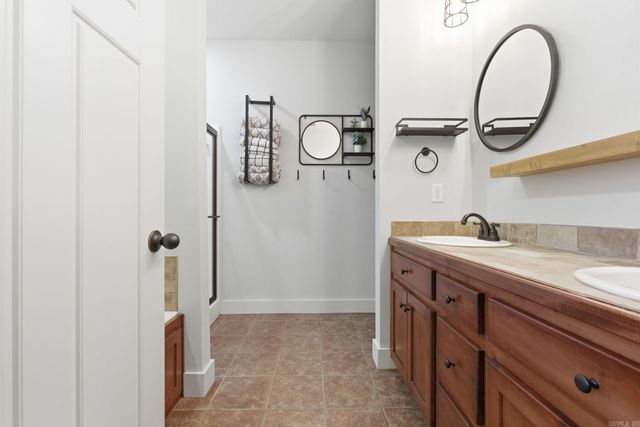 133 Prospect Park Drive, Bryant, AR 72022