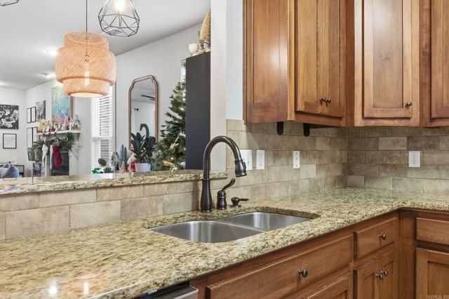 133 Prospect Park Drive, Bryant, AR 72022