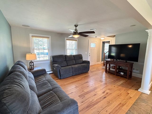 280 Blackstone St., Blackstone, MA 01504