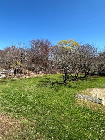 280 Blackstone St., Blackstone, MA 01504