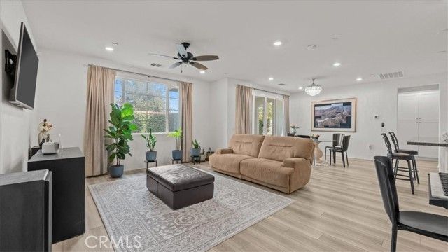4547 S Luna Privado, Ontario, CA 91761