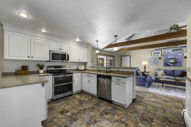40 Squirrel Run, Eastham, MA 02642