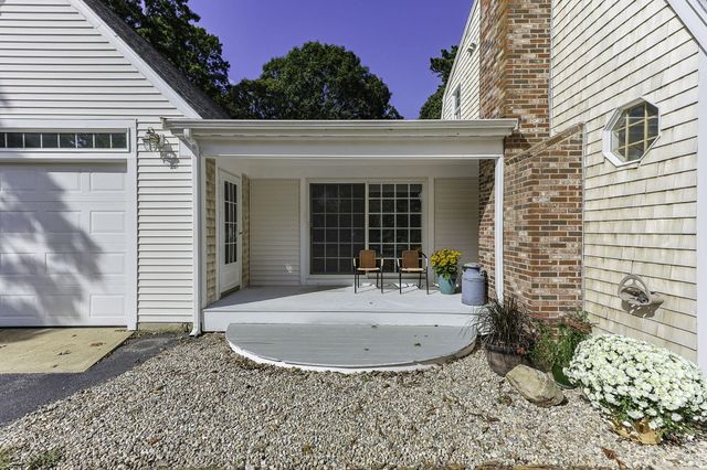 40 Squirrel Run, Eastham, MA 02642