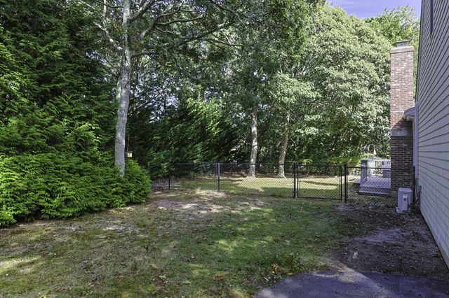 40 Squirrel Run, Eastham, MA 02642