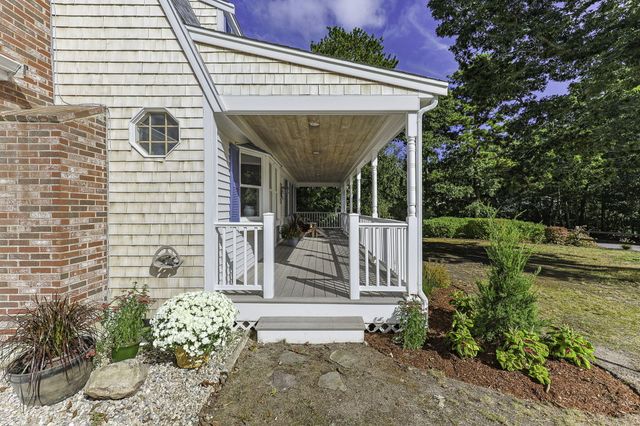 40 Squirrel Run, Eastham, MA 02642