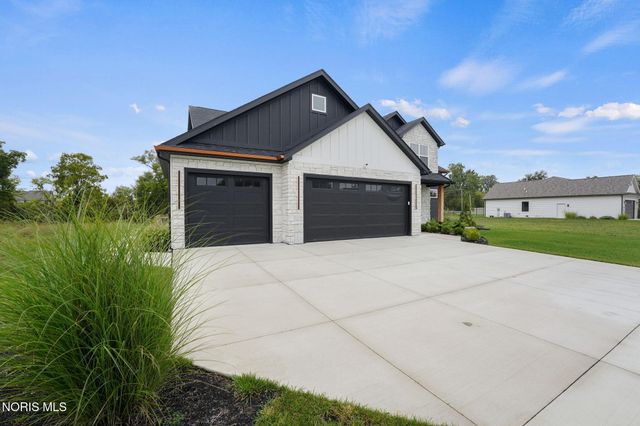 3945 Legacy Trail, Sylvania, OH 43560