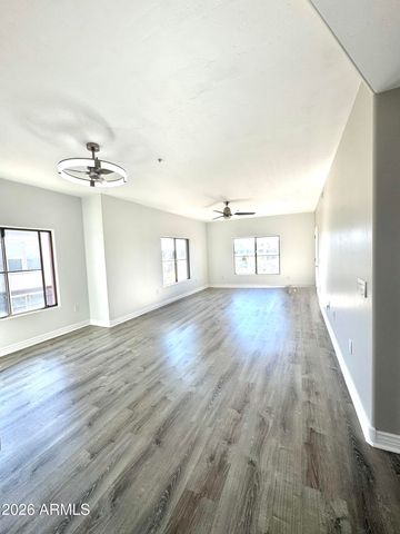 5450 E DEER VALLEY Drive 3023, Phoenix, AZ 85054