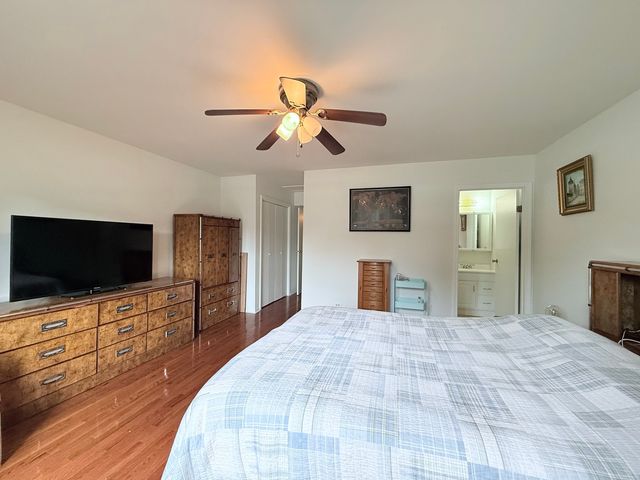 28 W Devon Avenue, Glendale Heights, IL 60139