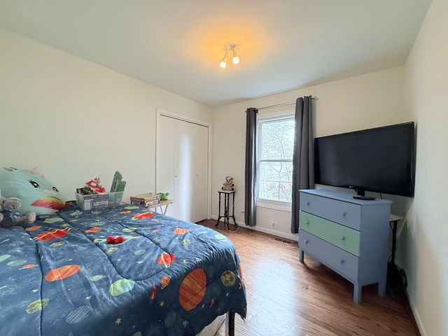 28 W Devon Avenue, Glendale Heights, IL 60139