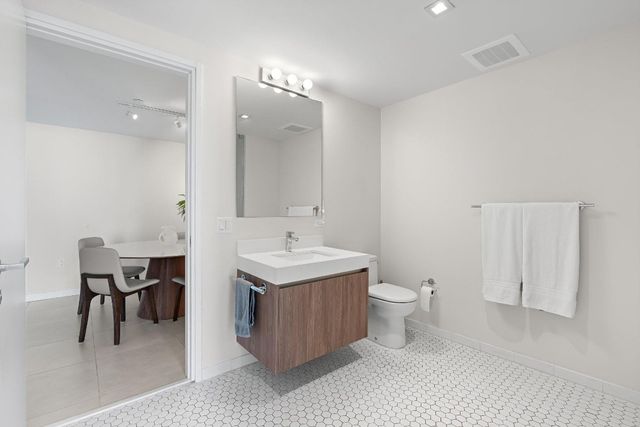 401 N Birch Road 1102, Fort Lauderdale, FL 33304