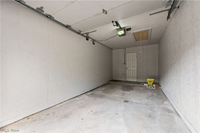 550 Tollis Pky 307, Broadview Heights, OH 44147