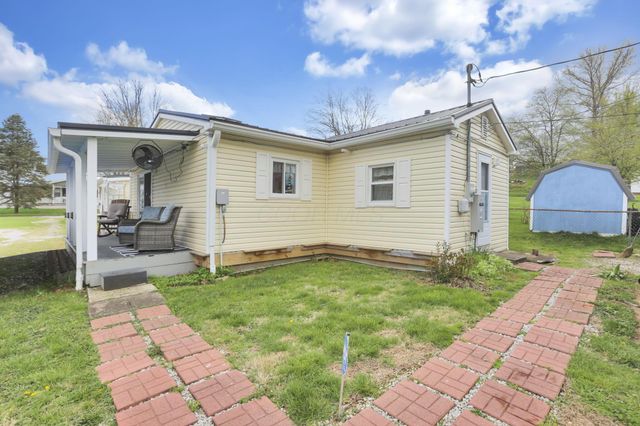 24 Maple Avenue, Thornville, OH 43076
