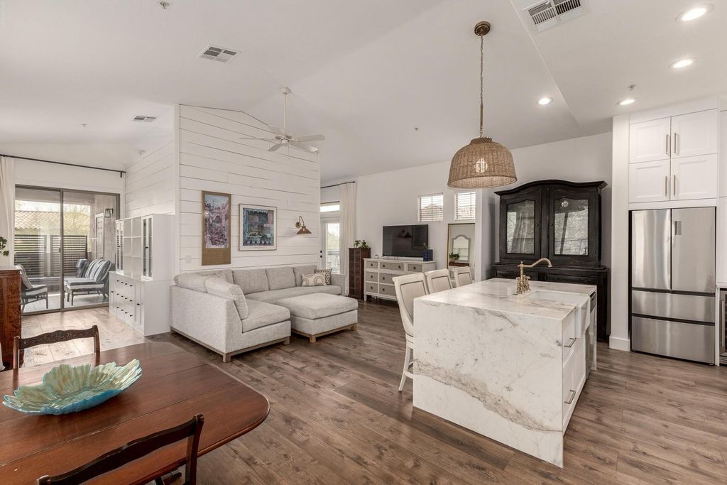 20801 N 90th Place 228, Scottsdale, AZ 85255