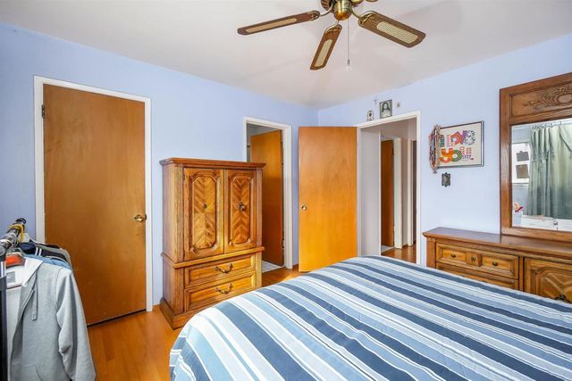 19560 Stanton Ave, Castro Valley, CA 94546