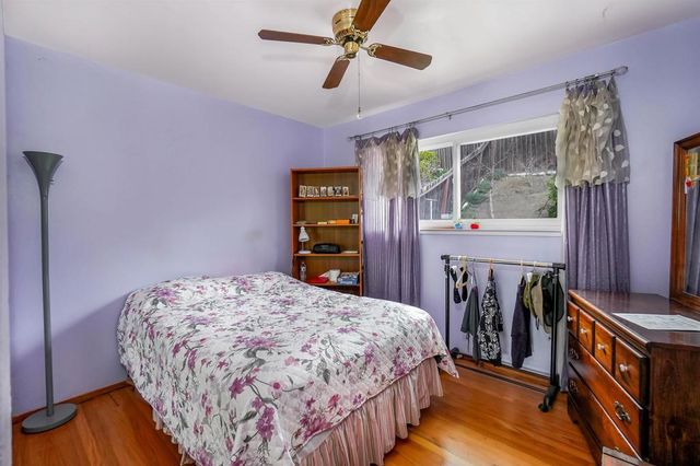 19560 Stanton Ave, Castro Valley, CA 94546