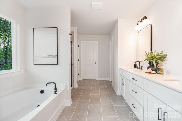 417 Huntersville Concord Road, Charlotte, NC 28078