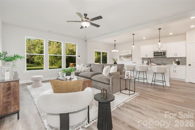 417 Huntersville Concord Road, Charlotte, NC 28078