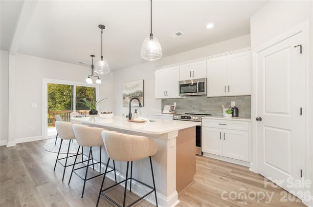 417 Huntersville Concord Road, Charlotte, NC 28078