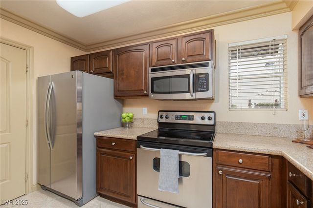 8101 West Flamingo Road 1044, Las Vegas, NV 89147