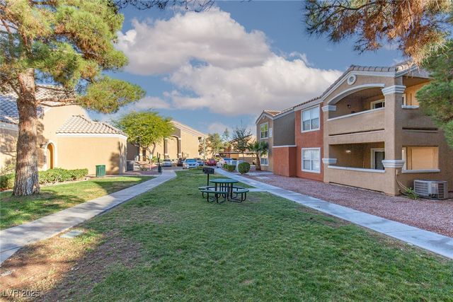 8101 West Flamingo Road 1044, Las Vegas, NV 89147